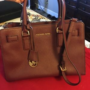 AUTHENTIC MK DILLON CROSSBODY